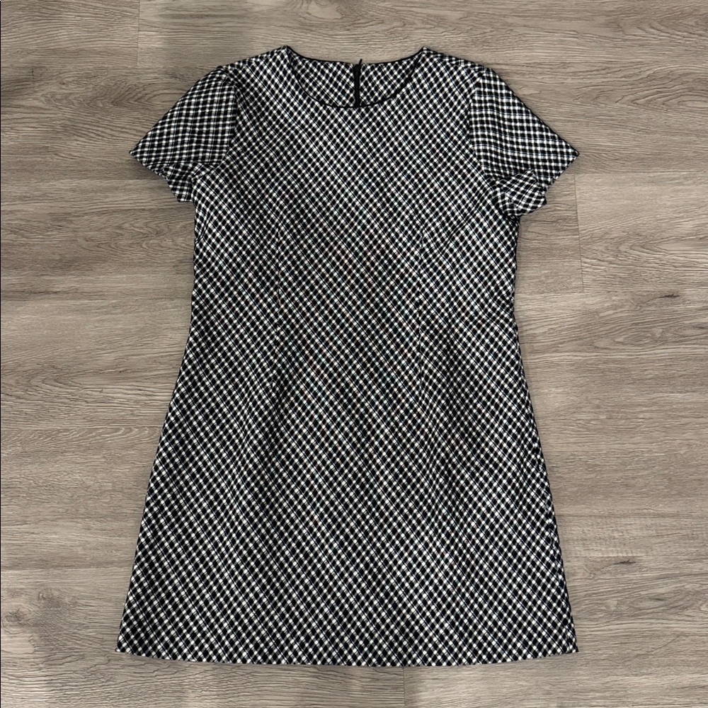 🆕 Spanx Ponte mini dress- jacquard Chic Black and White Patterned Dress Sz M D10 - Picture 7 of 8